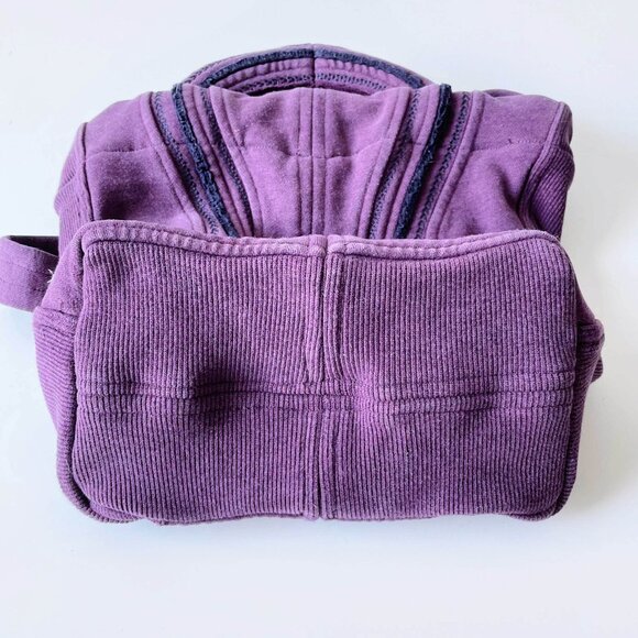 ⚡️SOLD⚡️ lululemon x good market rework scuba tote - Picture 4 of 5